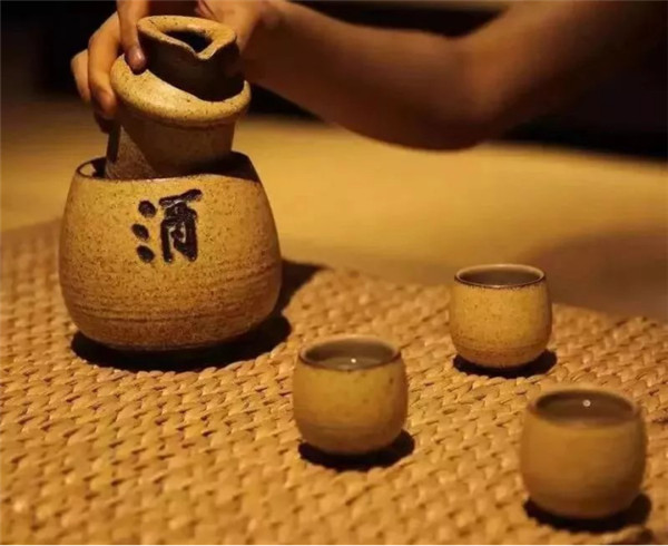 月下一杯酒，萬(wàn)事盡浮休。65.jpg